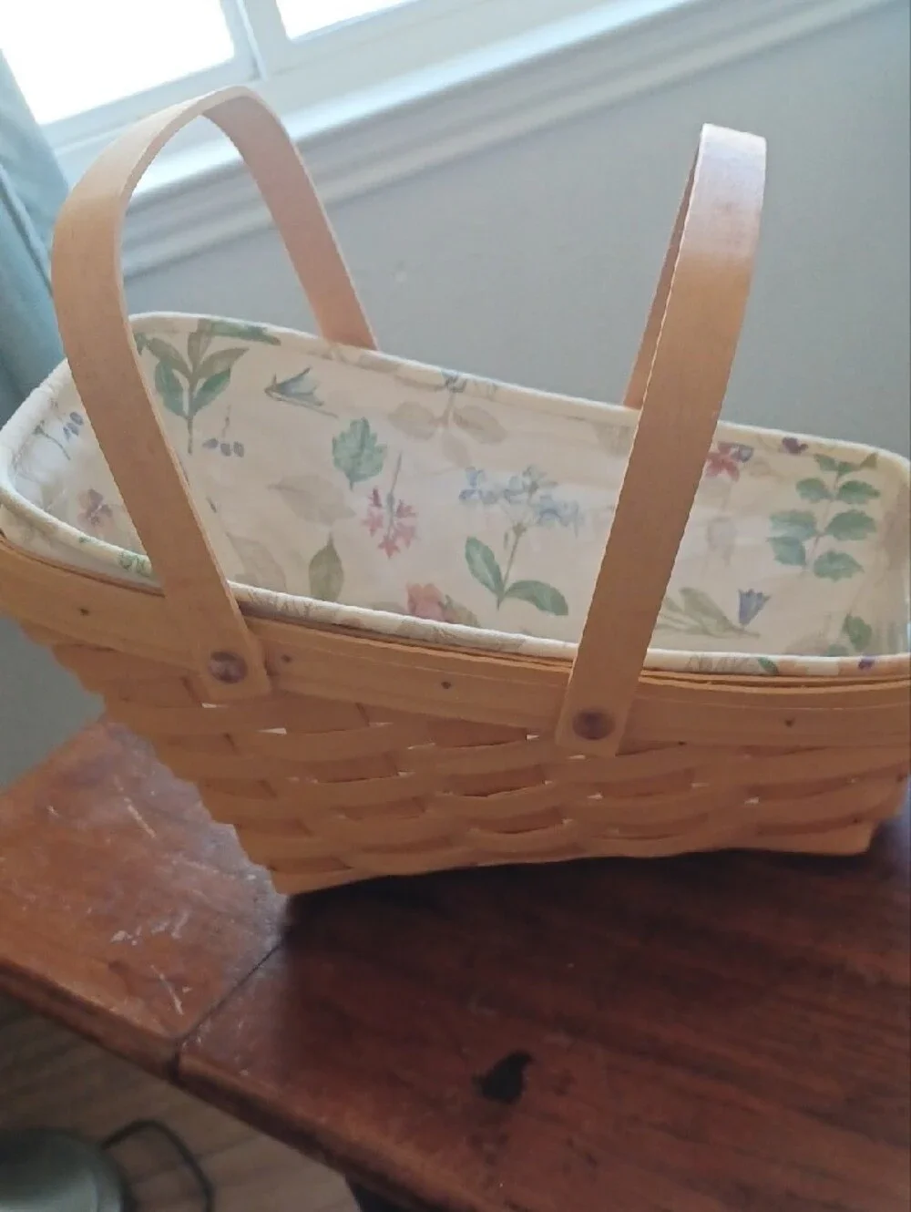 Longaberger Floral-Lined Woven Basket in Cream and Green
